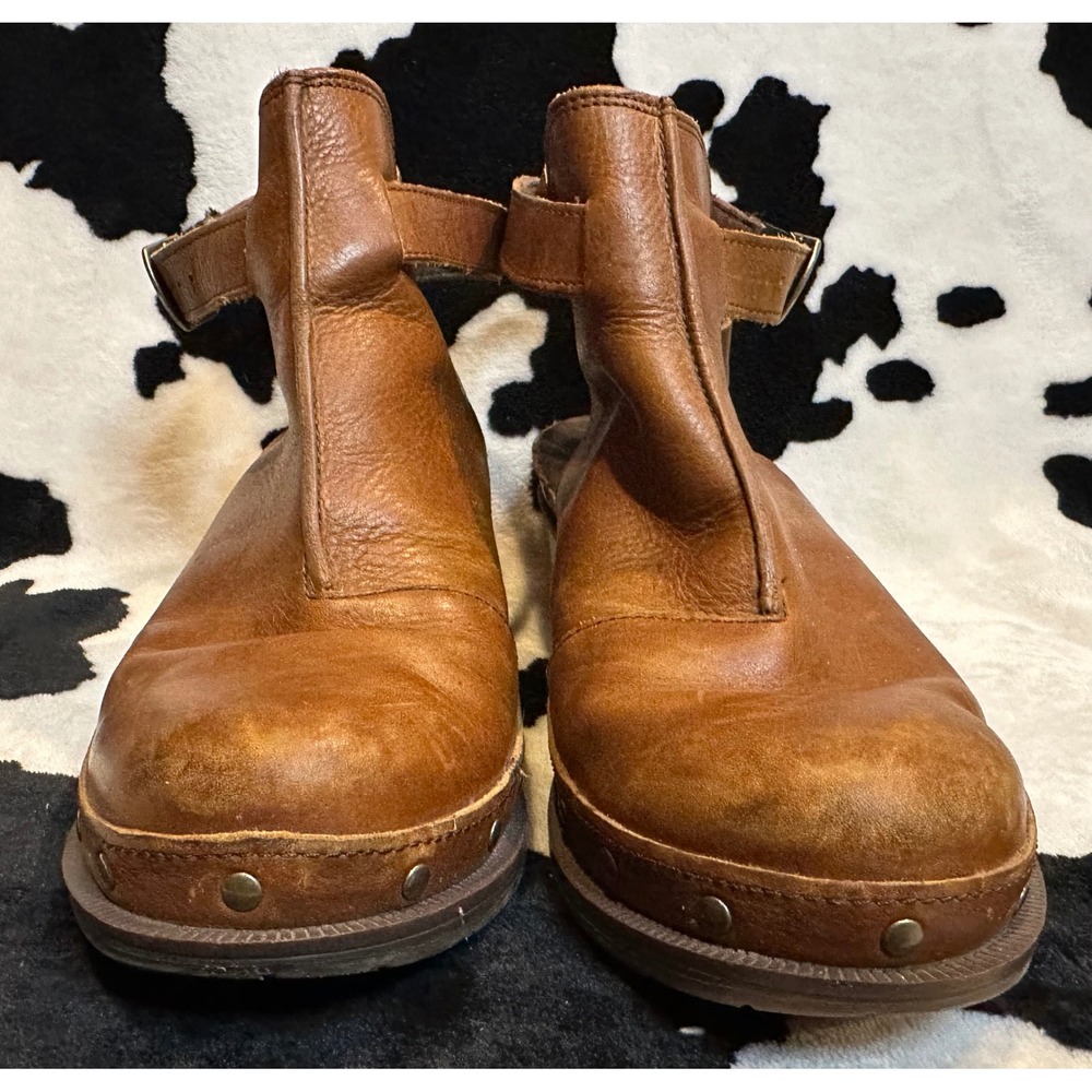 Chaco Cataluna Clog Tan Leather Slingback Studded Block Heel Boots Womens Size 8 - Picture 3 of 9
